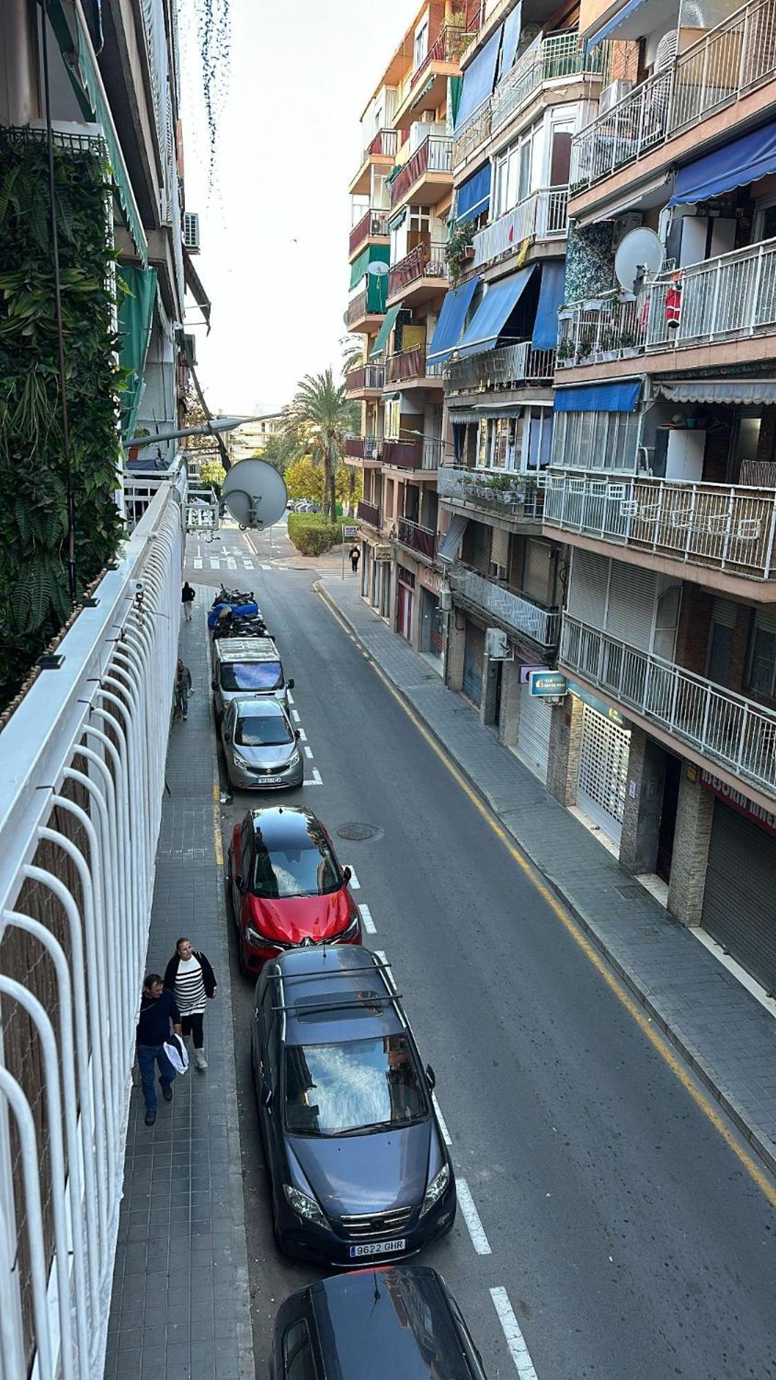 Happy Hideaway Apartment อาลิกันเต ภายนอก รูปภาพ